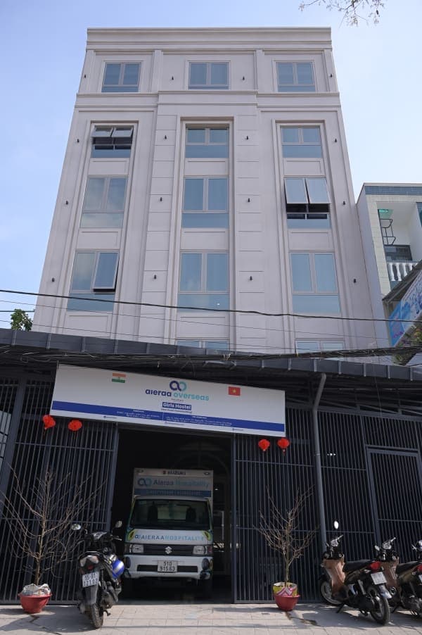 Girls hostel building — Can Tho